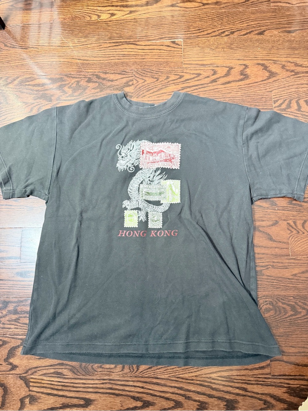 Vintage Y2K Hong Kong Dragon Embroidered Tshirt Tee Black/ Grey Unisex Size XL